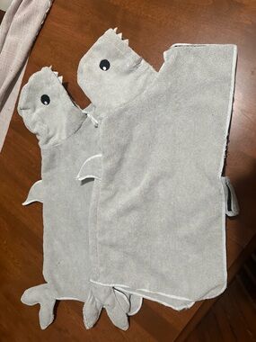 Pet / Dog Shark Hooded Towel - Light Gray (2)
